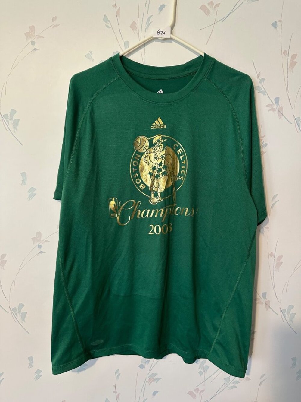 Adidas Boston Celtics 2008 NBA Champions Green Short Sleeve T-Shirt Size L